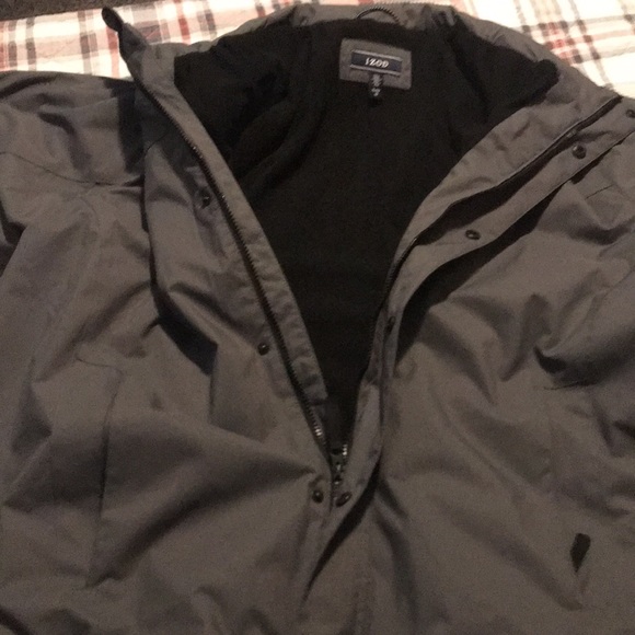 Brand new never worn IZOD jacket - Picture 4 of 6